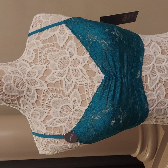 Gilligan & O'Malley Other - GILLIGAN & O'MALLEY Lace Bralette in Southern Turquoise